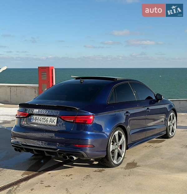 Audi-6