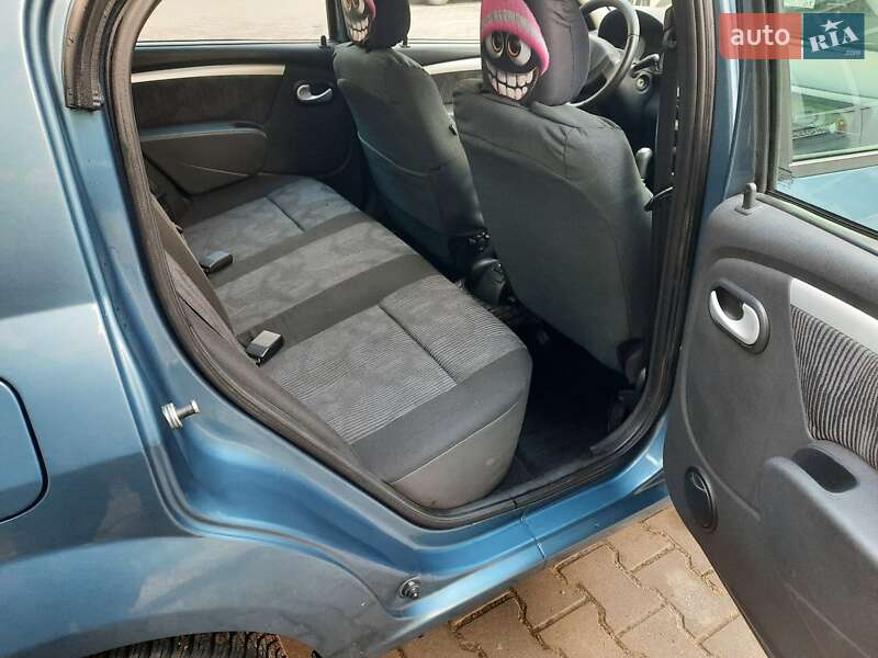 Dacia-5