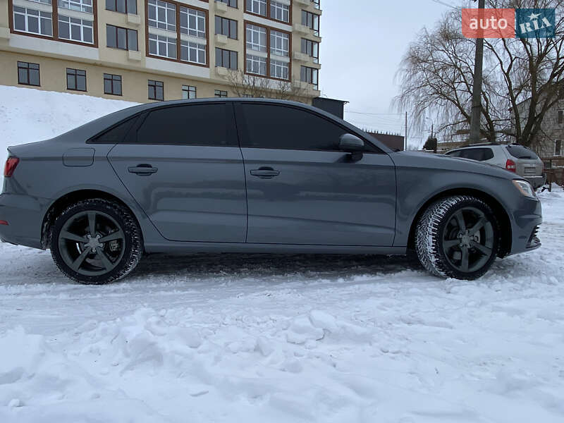 Audi-3