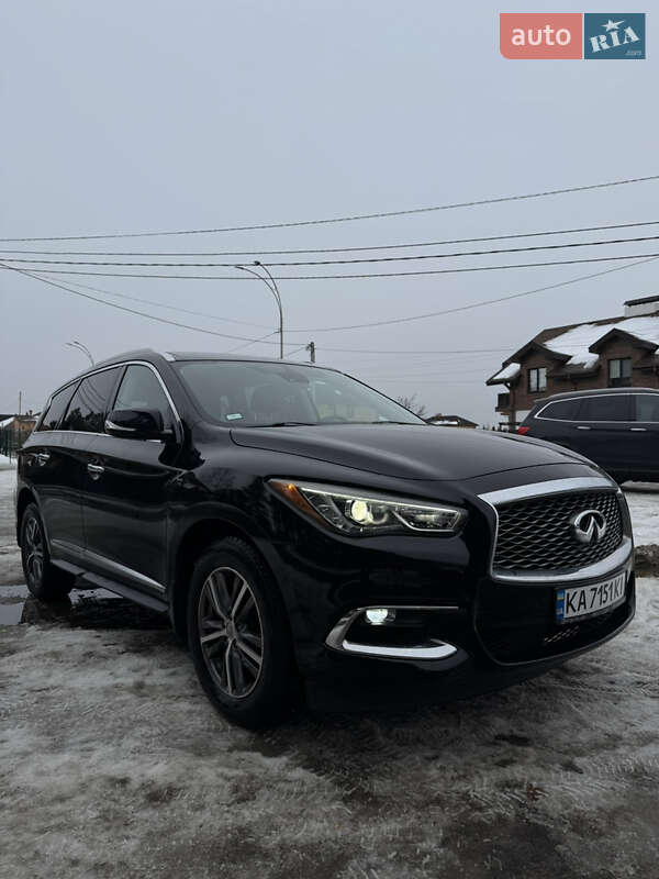 Infiniti-7