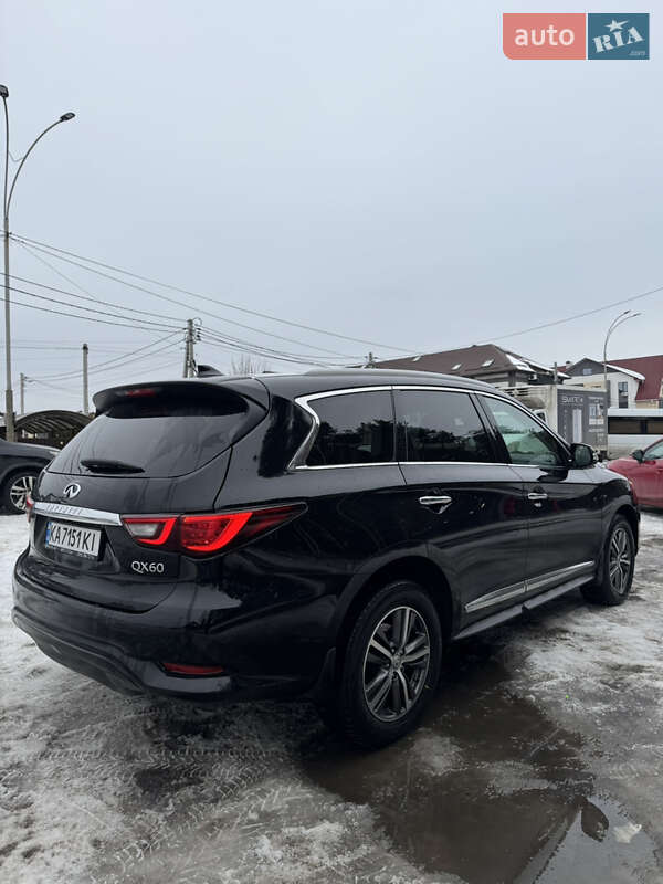Infiniti-10