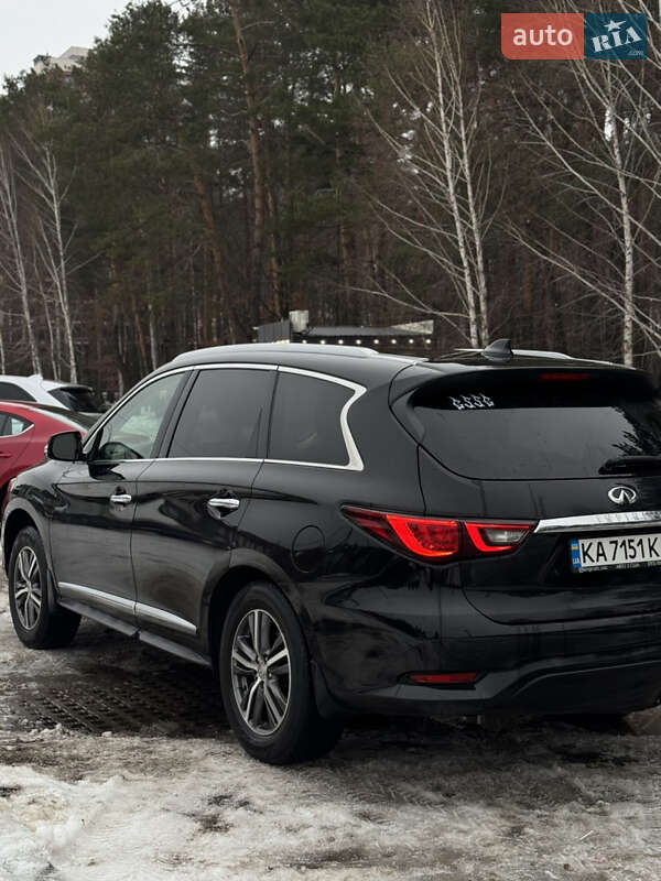Infiniti-12