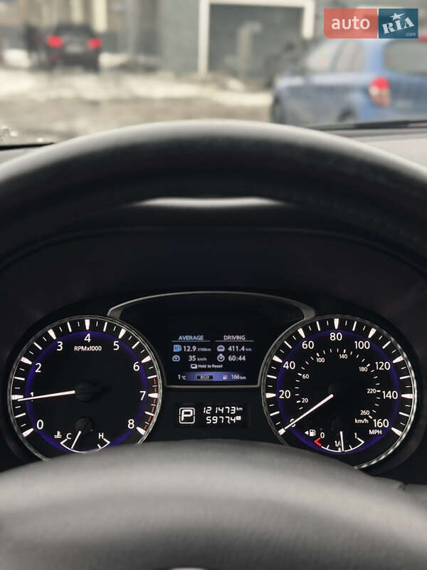 Infiniti-24