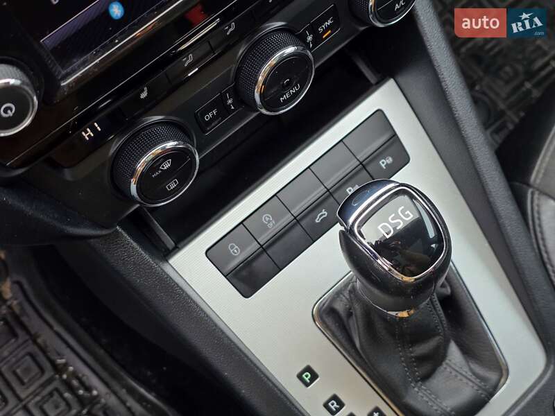 Skoda-35