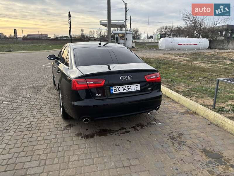 Audi-5