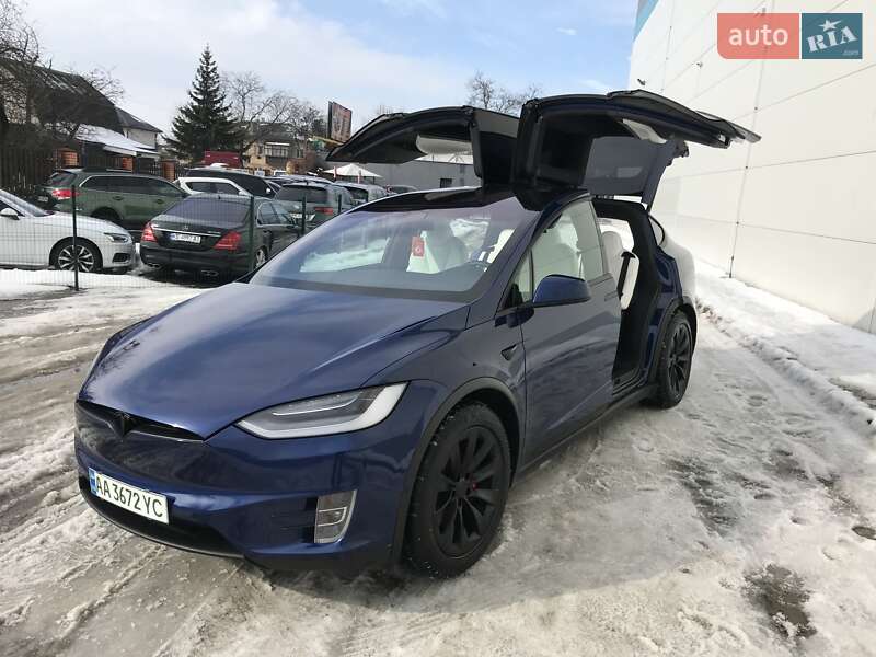 Tesla-18