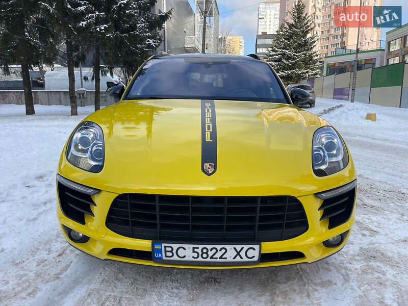 Porsche-0