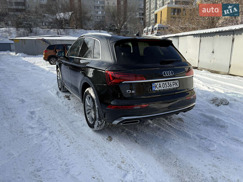 Audi-25