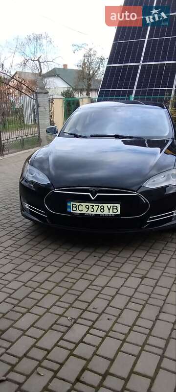 Tesla-16