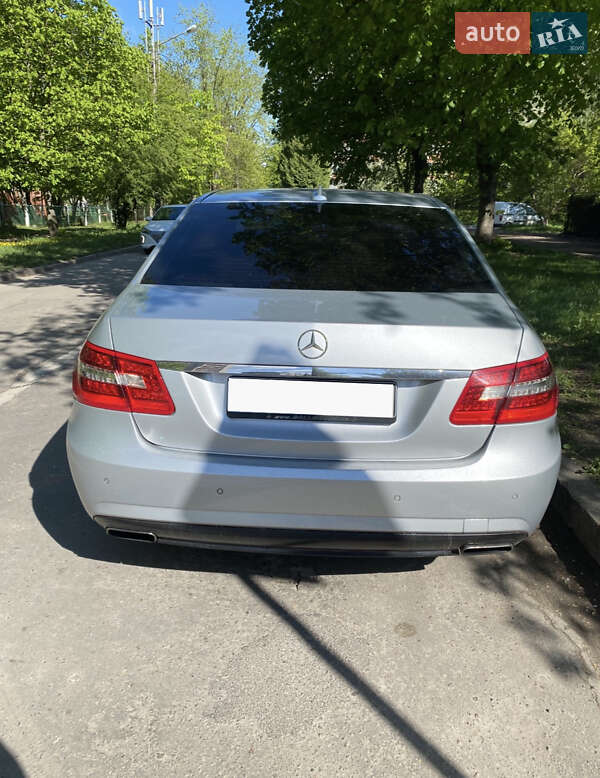 Mercedes-Benz-5