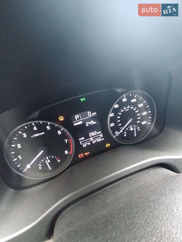 Hyundai Elantra 2016