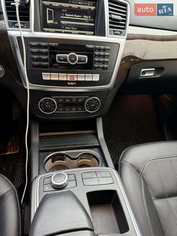 Mercedes-Benz GL-Class 2015