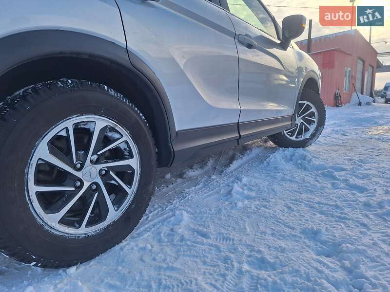 Mitsubishi Eclipse Cross 2023