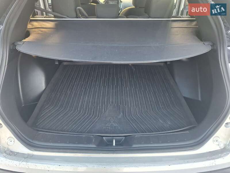 Mitsubishi Eclipse Cross 2023