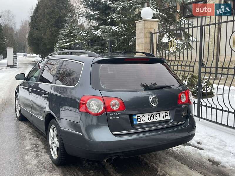 Volkswagen Passat 2010