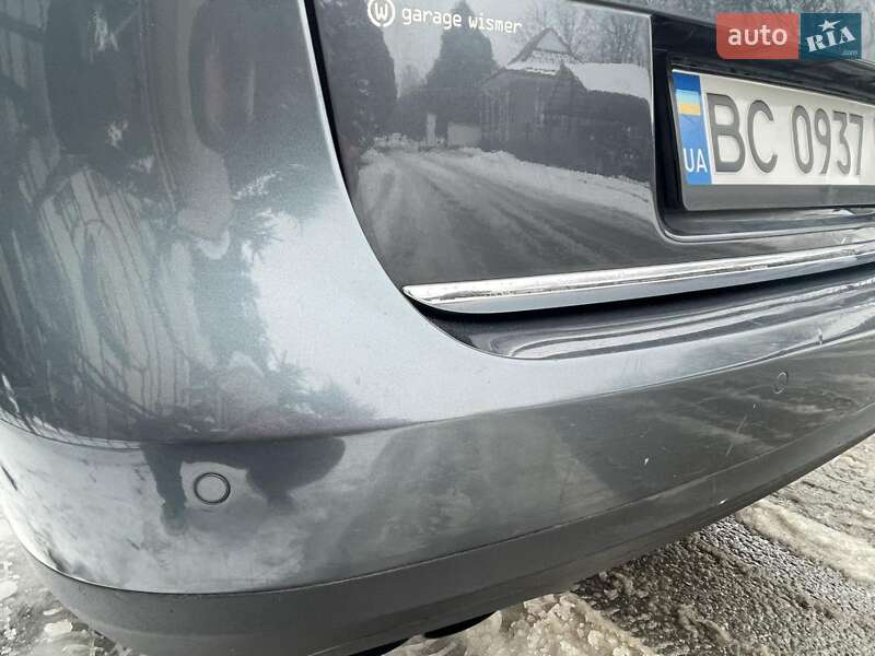 Volkswagen Passat 2010