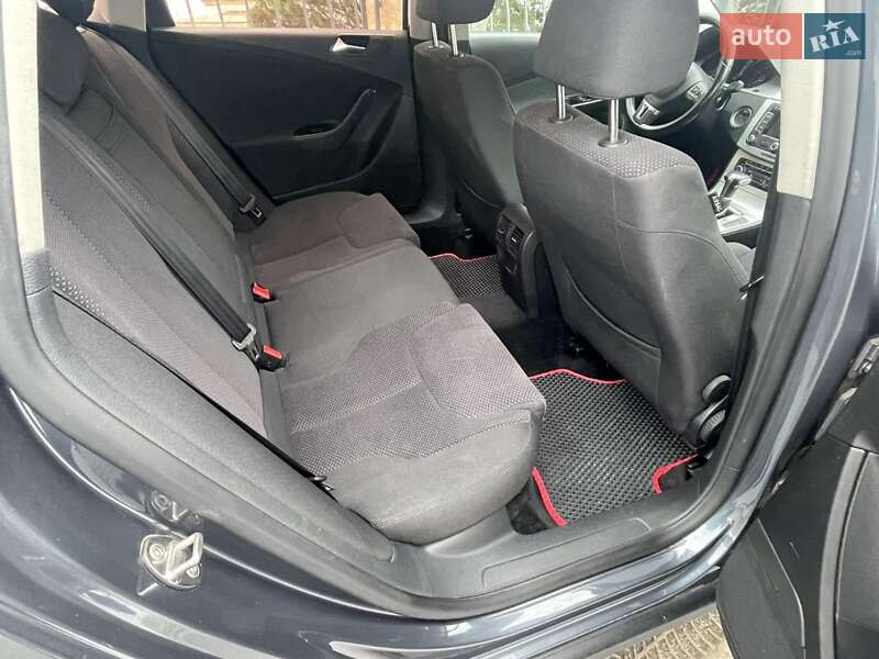 Volkswagen Passat 2010