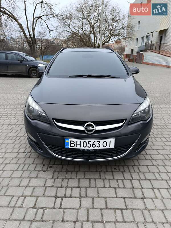 Opel Astra 2015