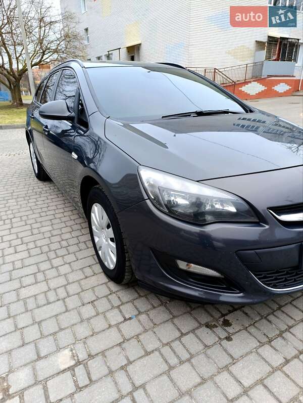 Opel Astra 2015
