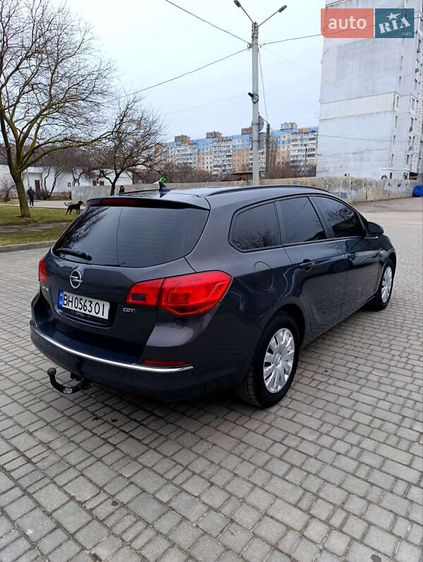 Opel Astra 2015
