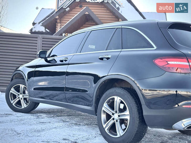 Mercedes-Benz GLC-Class 2016