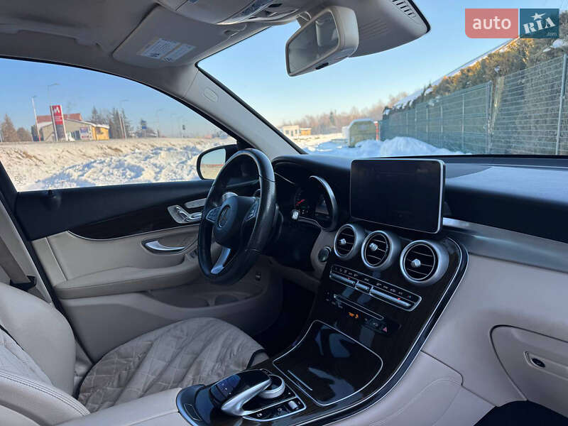 Mercedes-Benz GLC-Class 2016