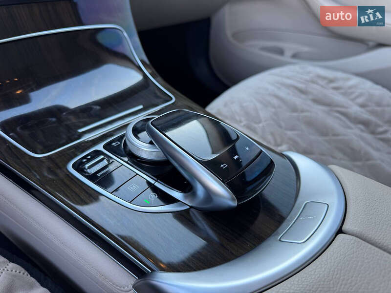 Mercedes-Benz GLC-Class 2016