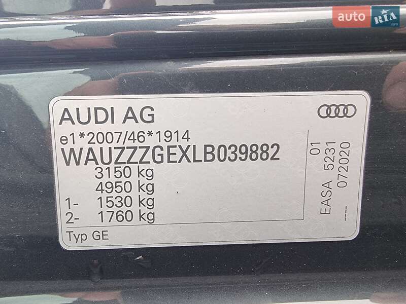 Audi-21