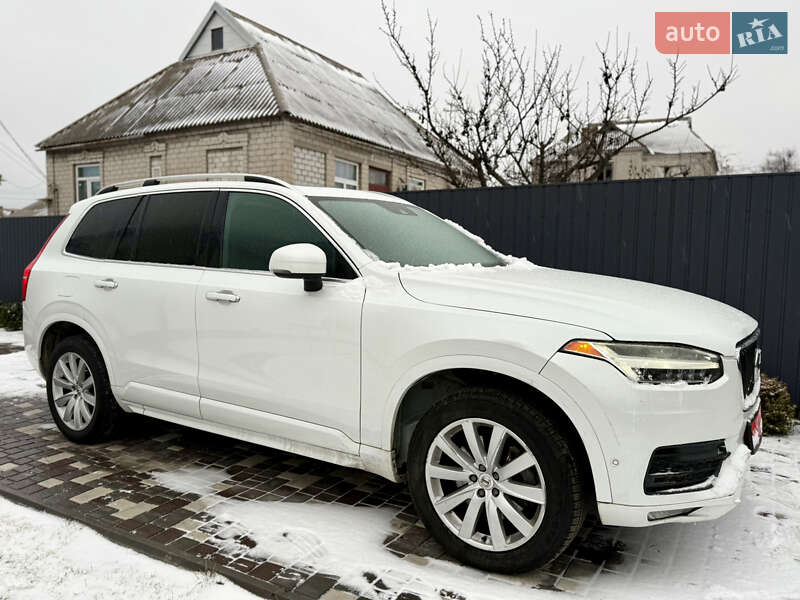 Volvo XC90 2016