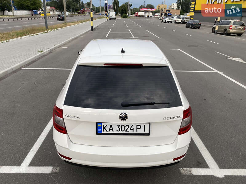 Skoda-12