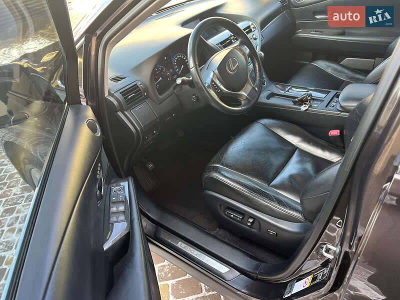 Lexus-51