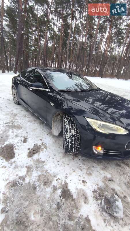 Tesla-5
