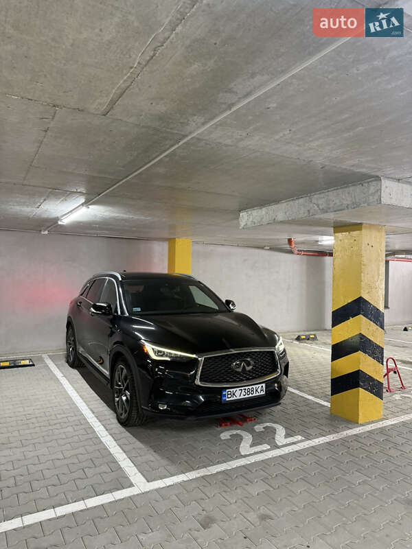 Infiniti-2