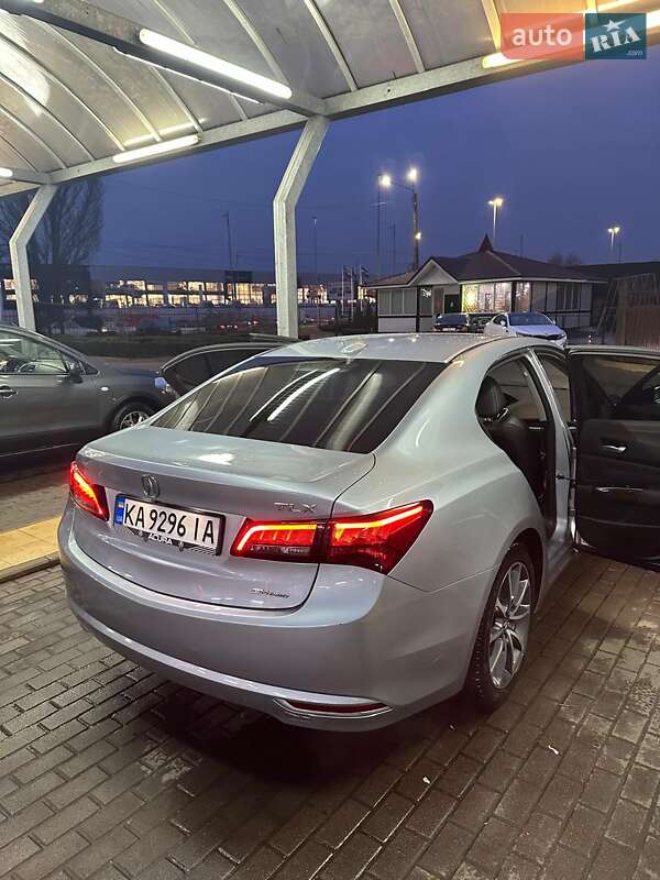 Acura-2