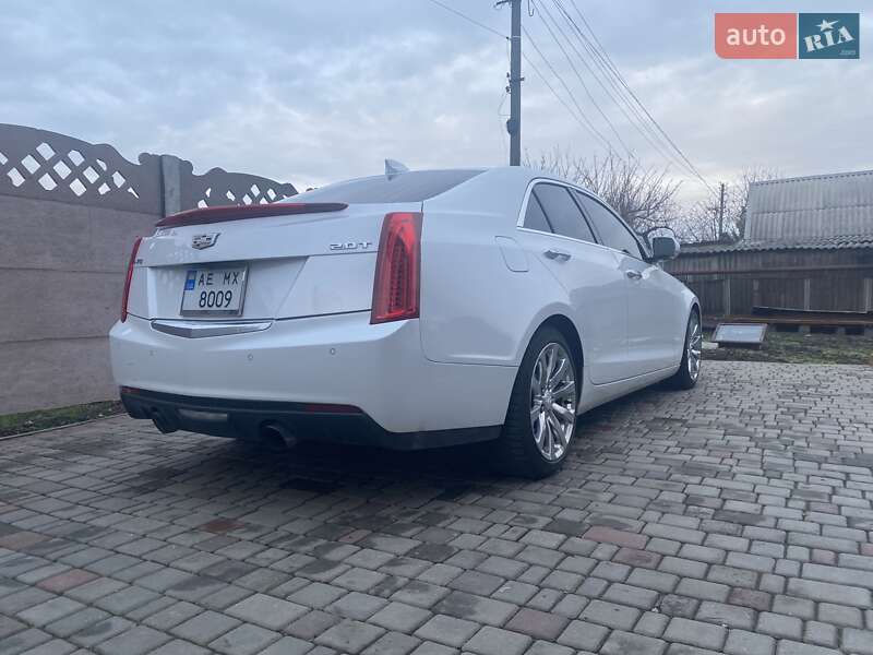Cadillac-0