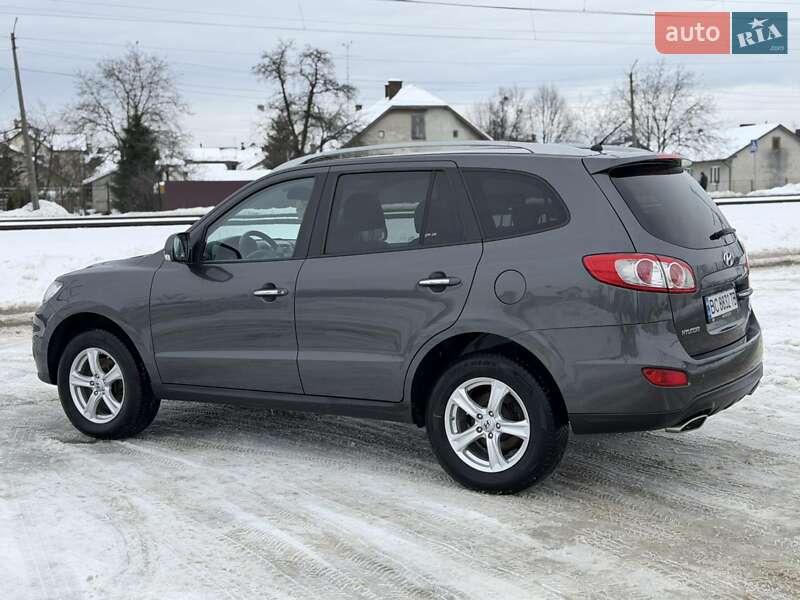 Hyundai Santa FE 2011