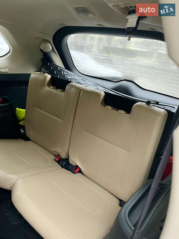 Mitsubishi Outlander 2015