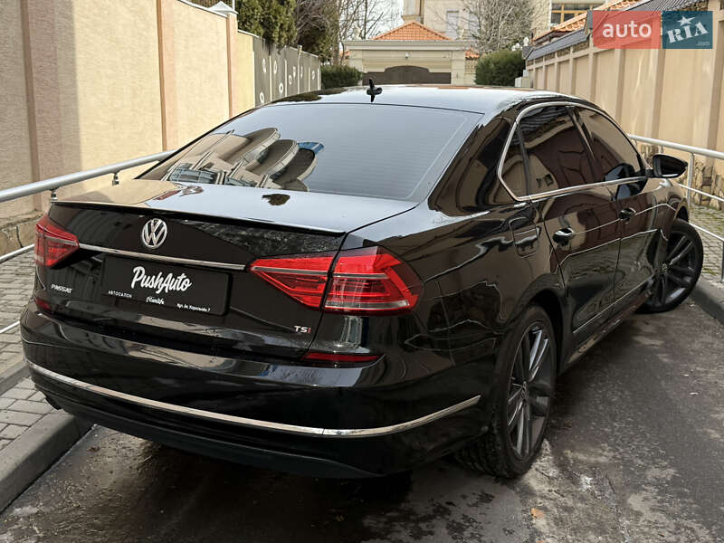 Volkswagen Passat 2015