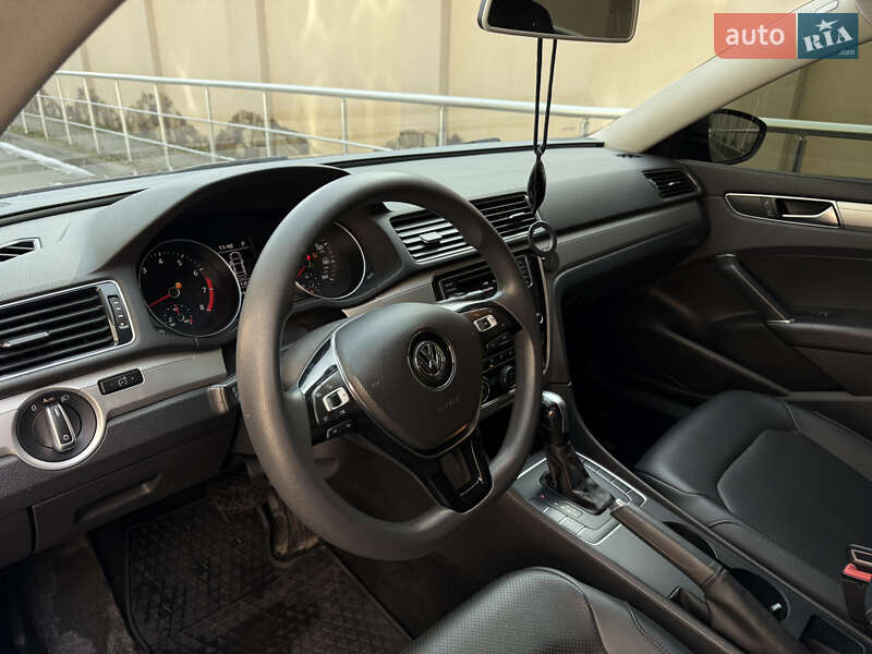 Volkswagen Passat 2015