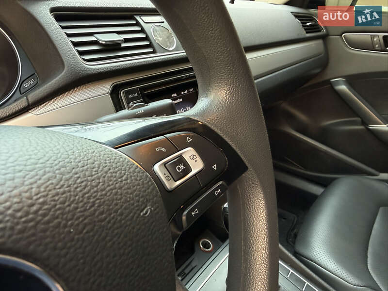 Volkswagen Passat 2015