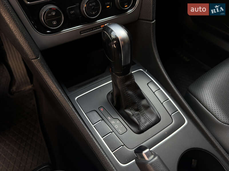 Volkswagen Passat 2015