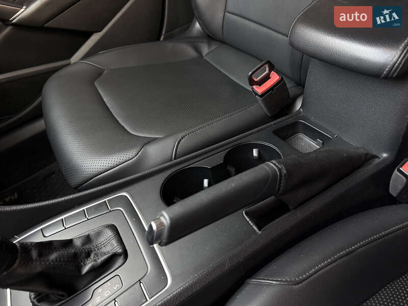 Volkswagen Passat 2015