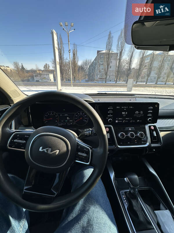 Kia-0
