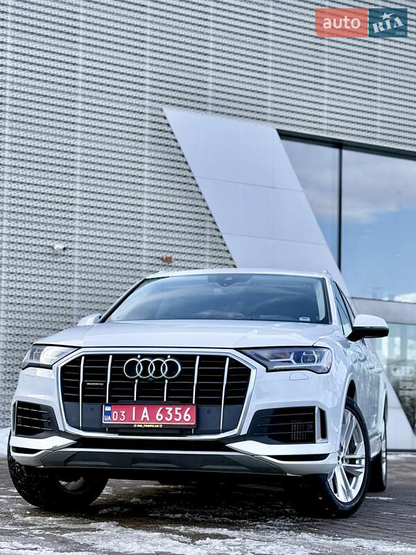 Audi-76