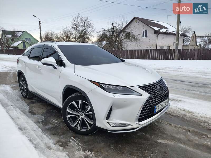 Lexus-0