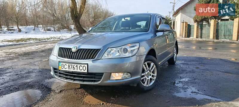 Skoda-9