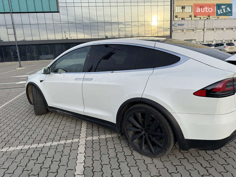 Tesla-7