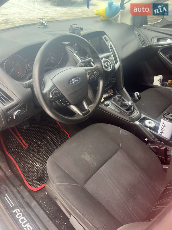 Ford Focus 2015