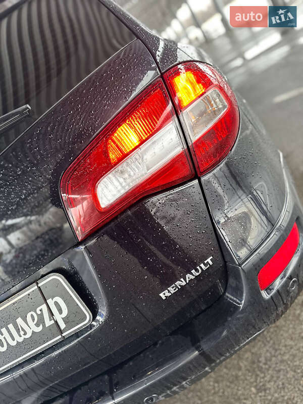 Renault-9