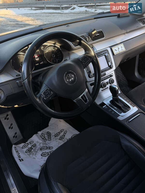 Volkswagen-25